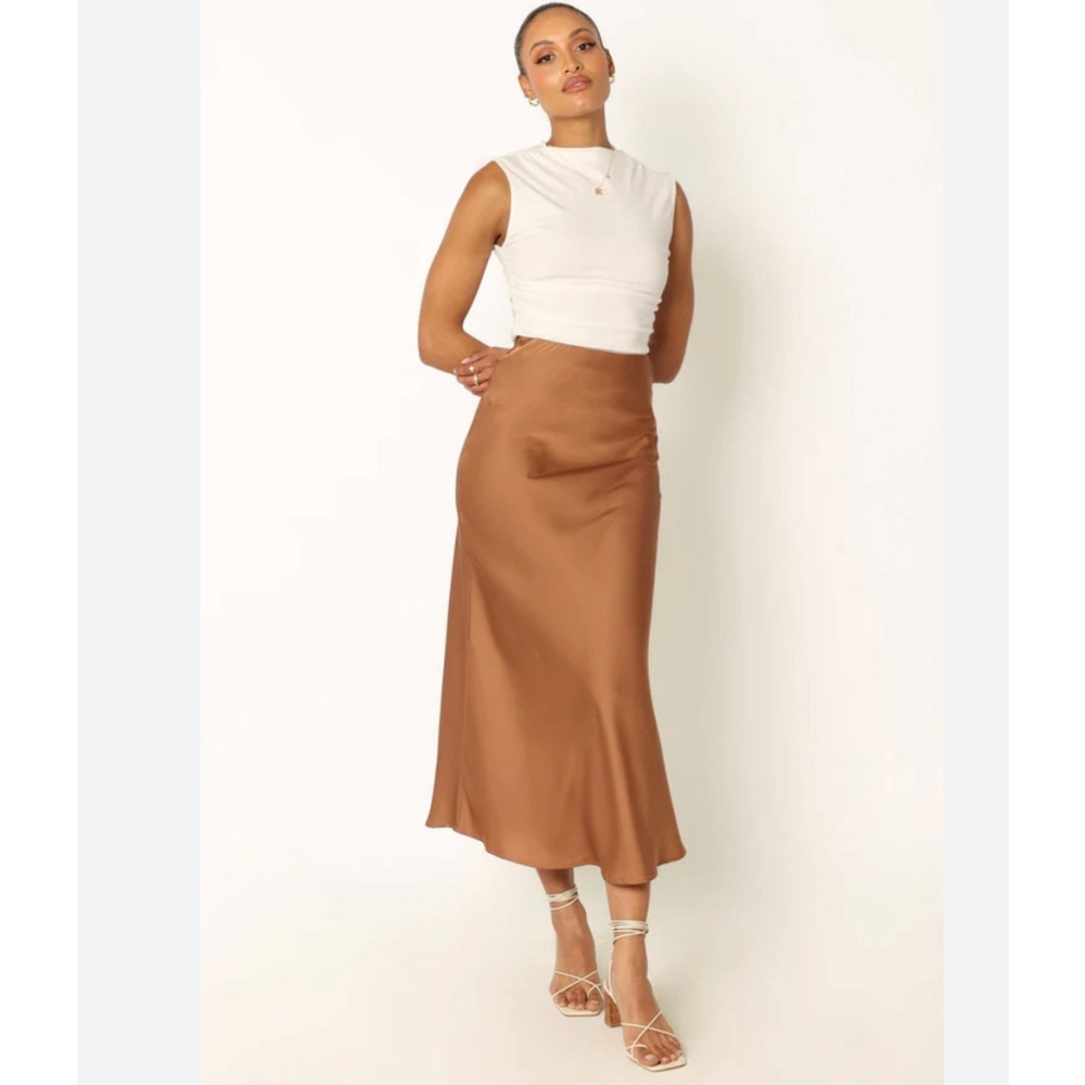 Petal & Pup Nellie Bronze Satin Midi Skirt Size 4 NWT
